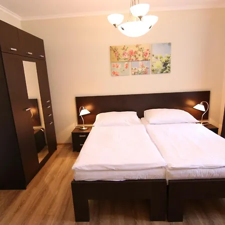 Готель Cordoba Карлові Вари