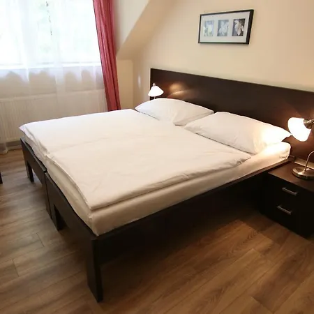 Cordoba Готель